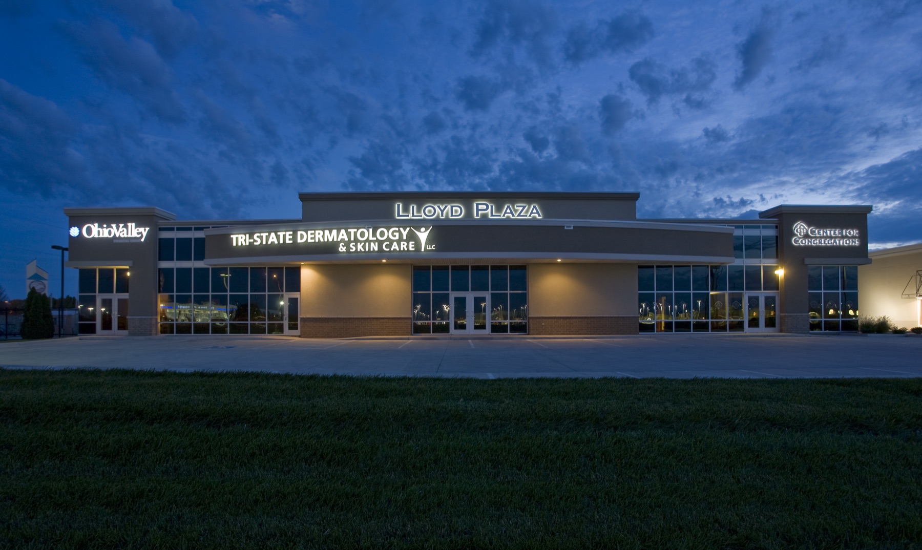 7516 Lloyd Plaza